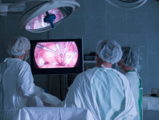 AI-Enhanced Medical Devices Under Scrutiny as Safety Concerns Rise — Surgeons and Regulators Call for Stronger Oversight AI-Enhanced Medical Devices Under Scrutiny as Safety Concerns Rise — Surgeons and Regulators Call for Stronger Oversight