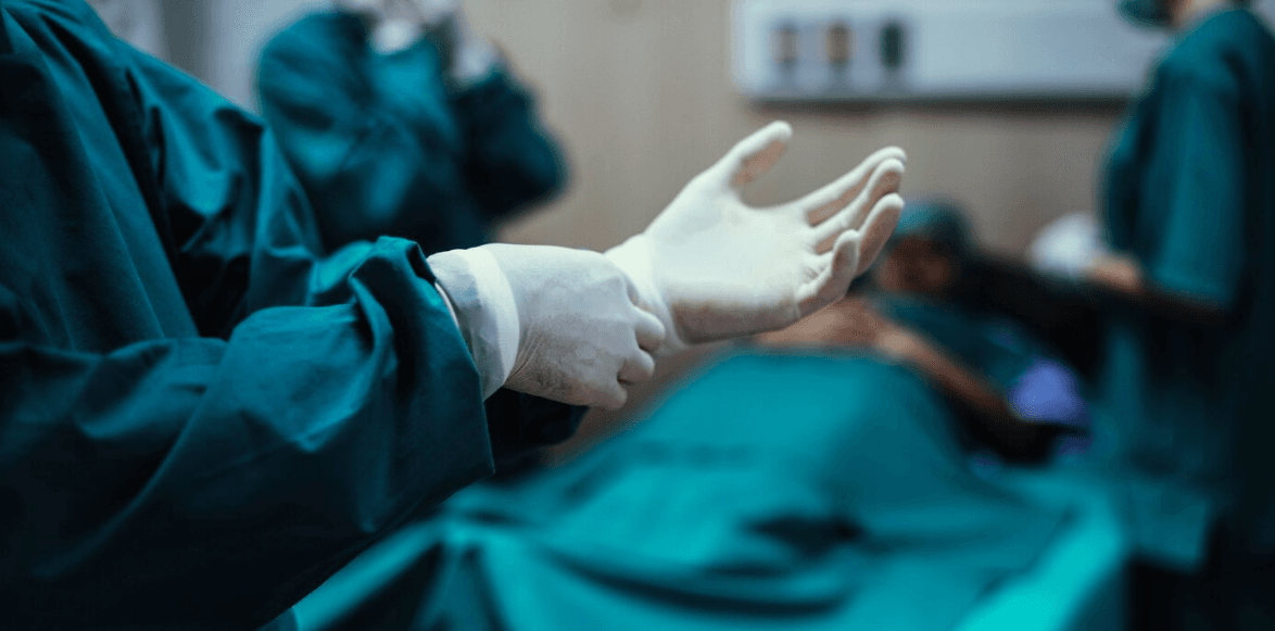 FDA Clears Medtronic’s Hugo™ Surgical Robot for Urologic Procedures, Challenging U.S. Robotic Surgery Market Dominance FDA Clears Medtronic’s Hugo™ Surgical Robot for Urologic Procedures, Challenging U.S. Robotic Surgery Market Dominance